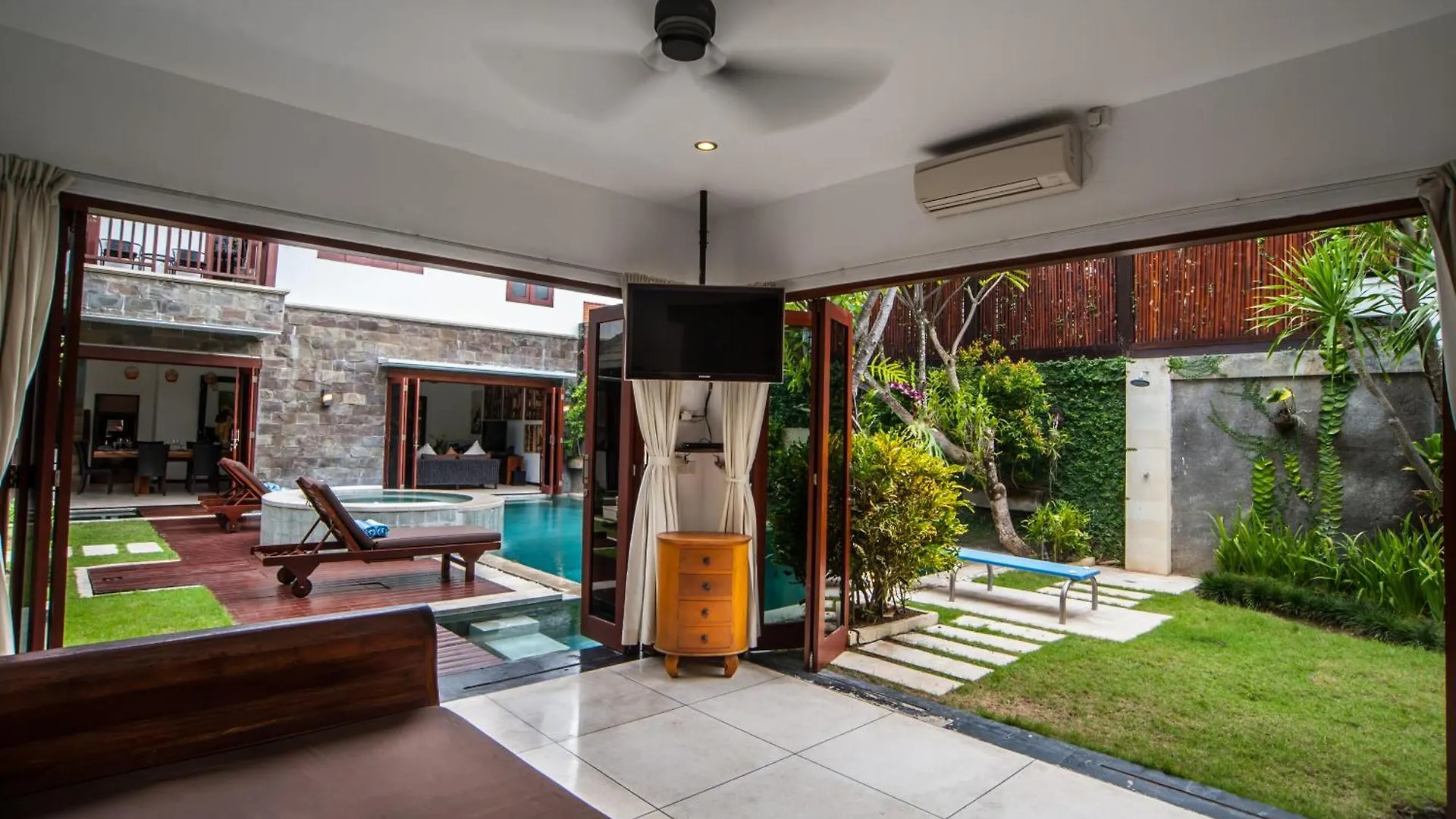 Villa Annecy Seminyak Indonésie