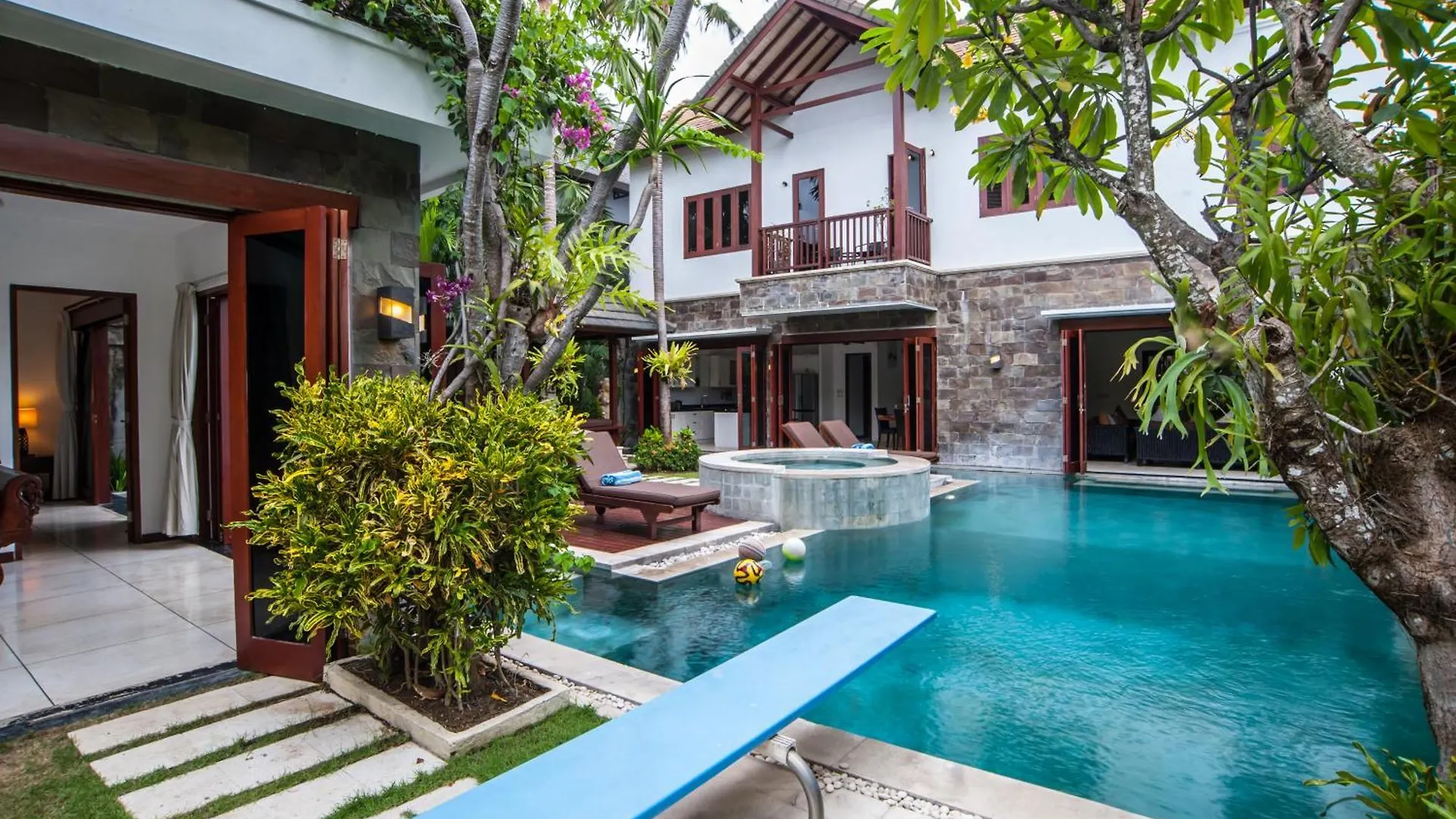 Villa Annecy Seminyak 0*,