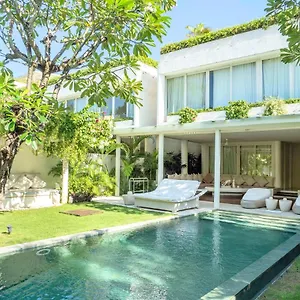 Eden The At The Sea Seminyak